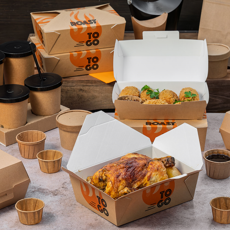 Caixa Take Away Plana para Frango 2880ml com frango assado, ideal para churrasqueiras e soluções práticas de embalagem.
