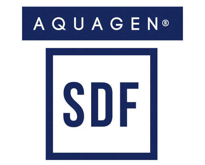 Logótipo da AQUAGEN SDF, representando produtos de limpeza e desinfetantes.