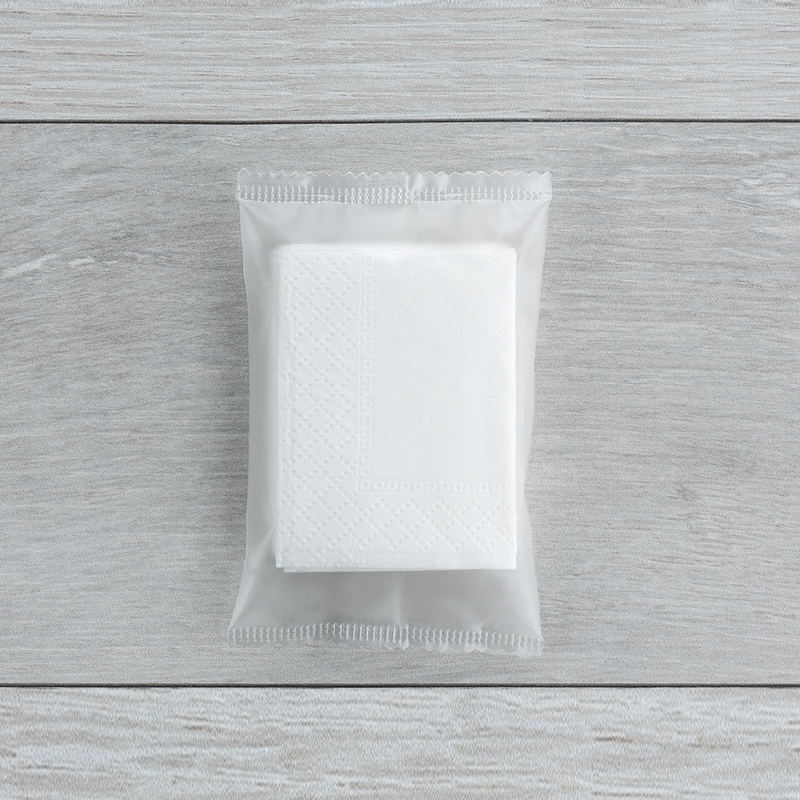 Pack de 3 Lenços de Papel em embalagem individual, perfeito para hotéis e alojamentos turísticos.