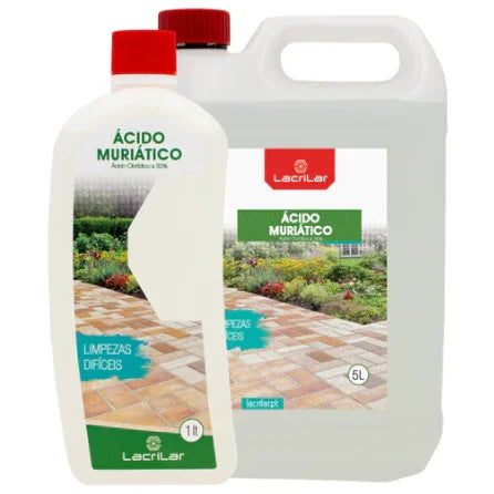 Imagem de garrafas de Ácido Muriático Lacrilar, 1L e 5L, ideal para limpeza de resíduos difíceis e manchas.