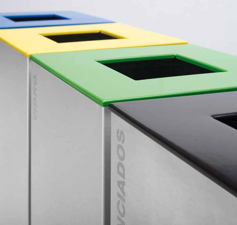 Ecoponto em Bloco Inox com 3 Separadores, para empresas inox escovado com tampas coloridas para separação de resíduos.