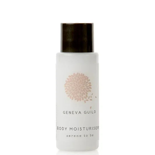 Leite Hidratante Corporal Geneva Guild Frasco 30ml para hidratação de mãos e corpo.