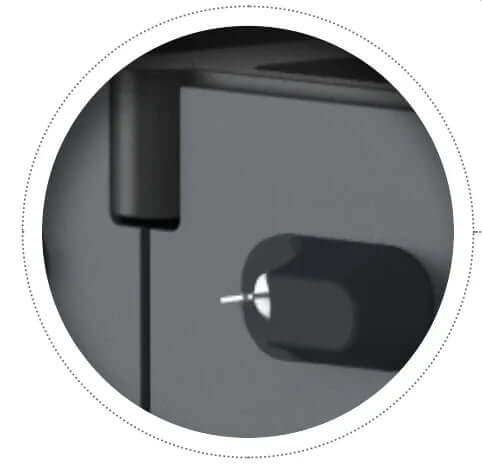 Detalhe do Carrinho Serviço Housekeeping IPC, com foco na funcionalidade e design ergonómico.