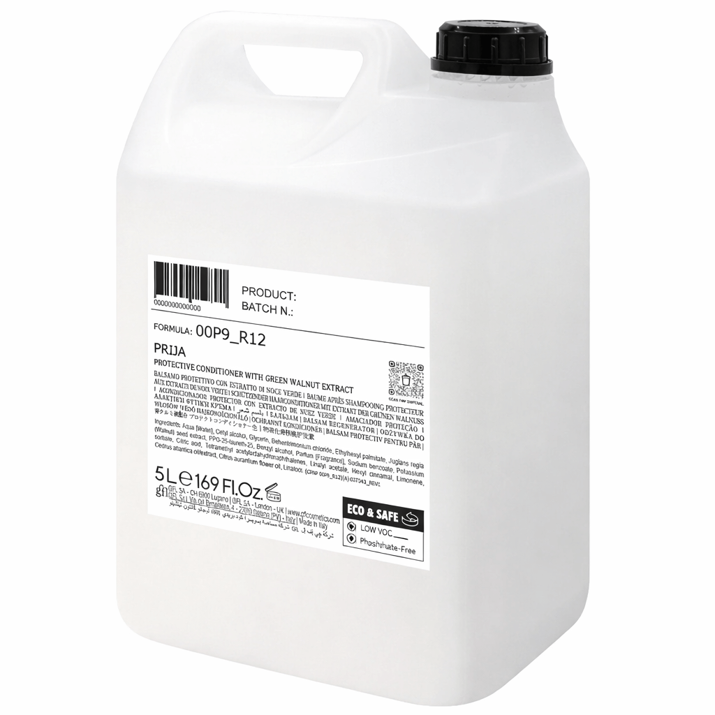 Condicionador de Cabelo PRIJA em garrafão de 5 litros com extrato de noz verde, ideal para hidratação e proteção dos cabelos.