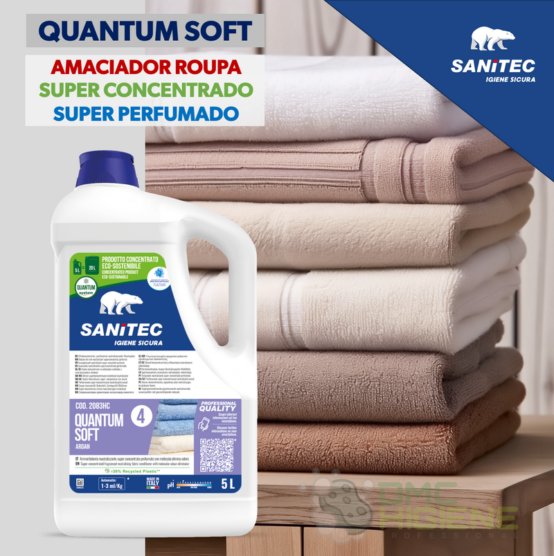 Amaciador da Roupa Profissional Extra Perfumado em embalagem de 5L e toalhas empilhadas ao fundo.